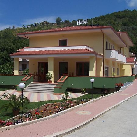 Real Asturias Hotel أكوابيسا المظهر الخارجي الصورة